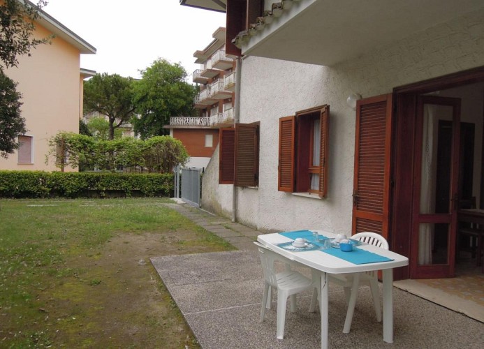 Villa Mery Dreizimmer-Wohnung Tipo C1S Erdgeschoss 