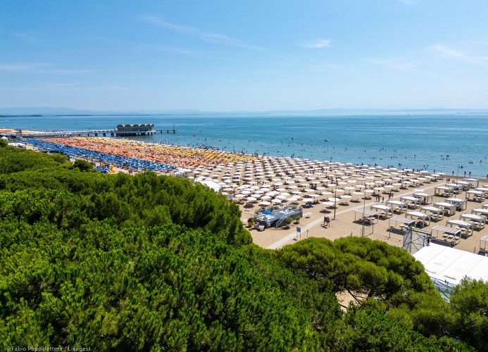 Holiday Village Lignano Vierzimmer-Reihenhaus Typ D-8