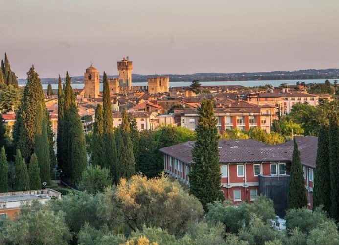 Abendstimmung-über-Sirmione 