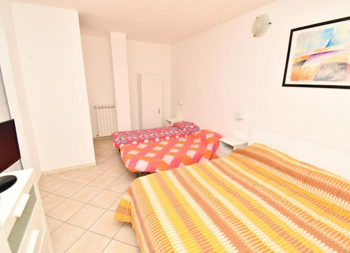 Residenz Arcobaleno Zweizimmer-Wohnung Ostrica
