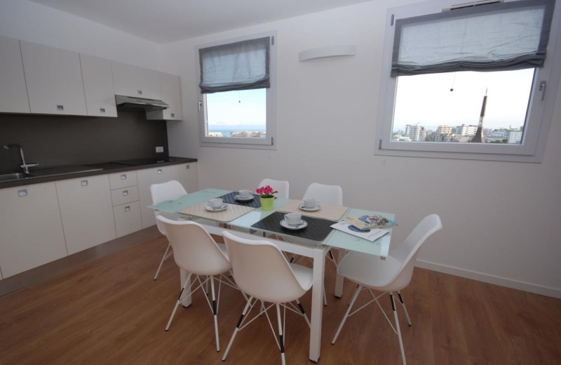 Residenz Torre Bianca Vierzimmer-Wohnung Quadri D6 