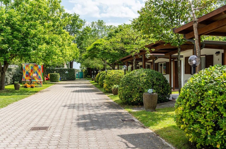 Camping La Conchiglia Bungalow Bouganville