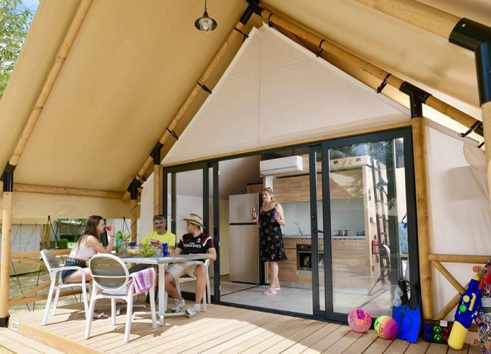 Barricata Holiday Village Safari Loft 