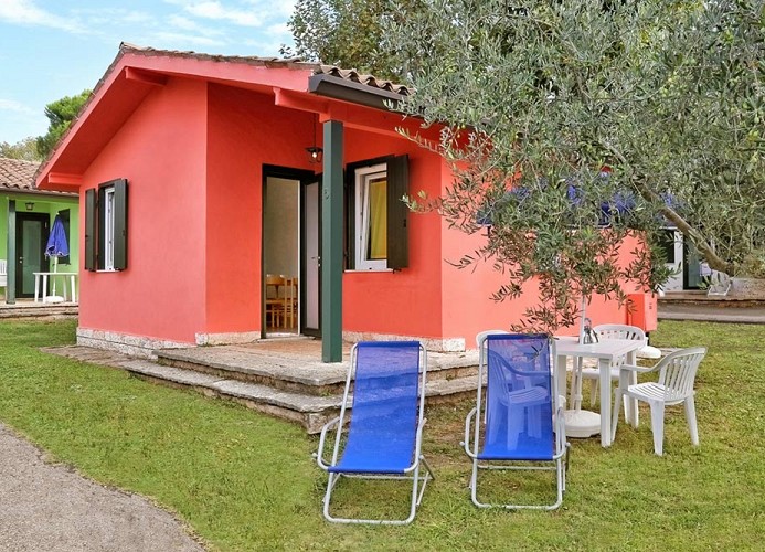 Feriendorf Cisano San Vito Dreizimmer-Bungalow Diamante