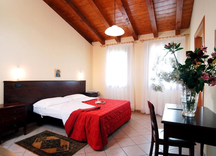 Tenuta Regina Dreizimmer-Wohnung Folaghe Trilocale 