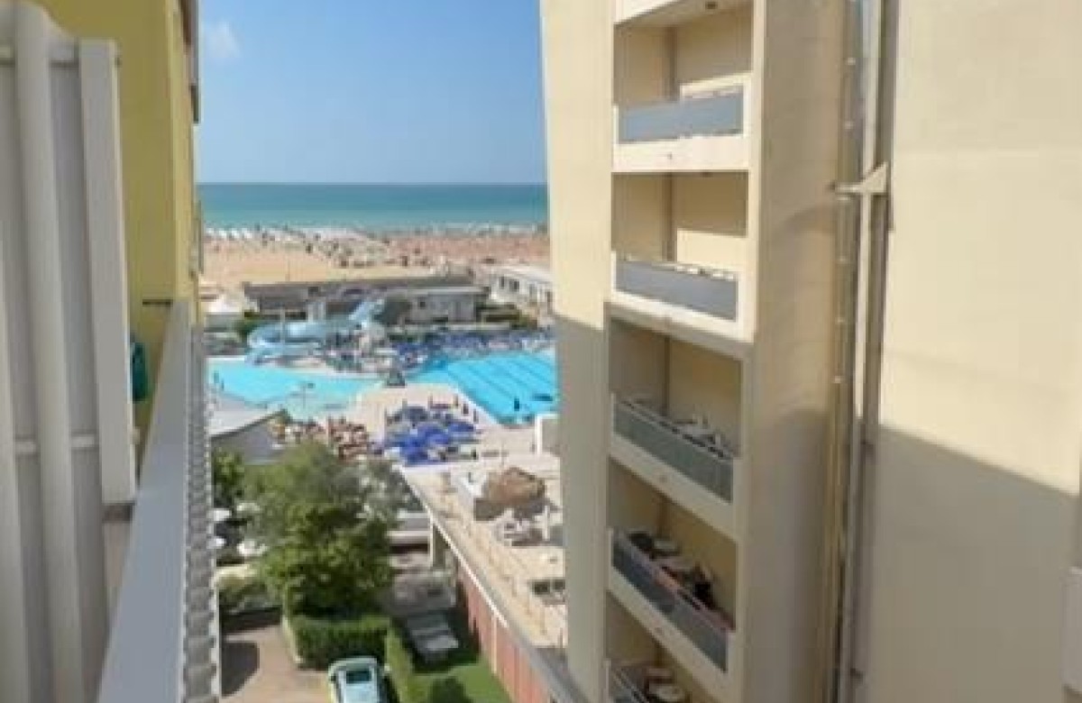 Residenz Aurora A-Dreizimmerwohnung C6*++ mit seitlichem Meerblick