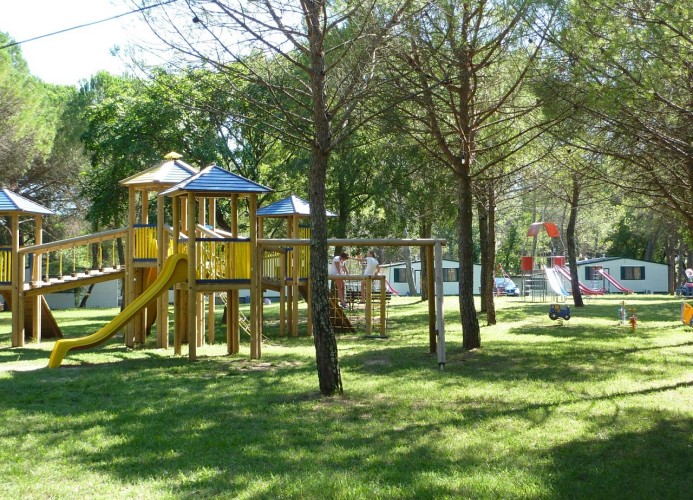 Belvedere Pineta Village Mobilehome Green Holiday