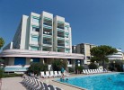 Residenz Luxor-Dreizimmerwohnung C6*+ mit seitlichem Meerblick