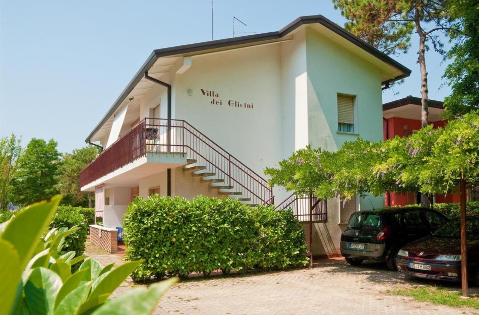 Residenz Glicini Dreizimmer-Wohnung A2 Erdgeschoss 