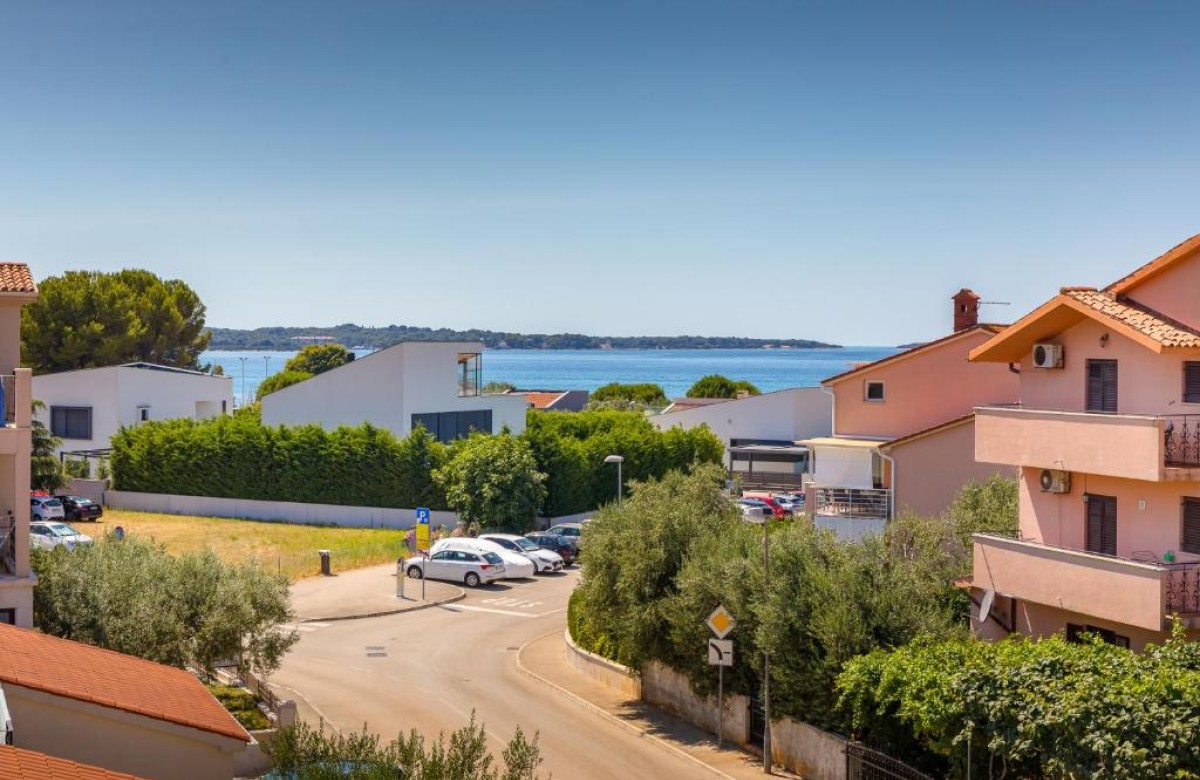 Villa Nina Apartments Superior Zweizimmer-Wohnung mit Meerblick 4*