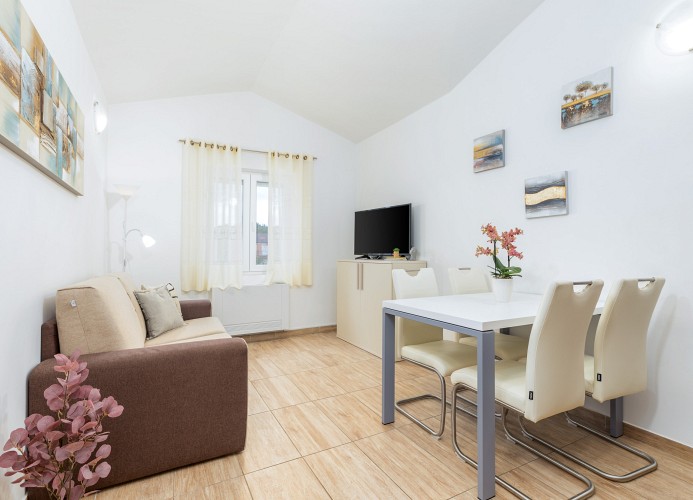 Villa Nina Apartments Zweizimmer-Wohnung mit Balkon 2+2