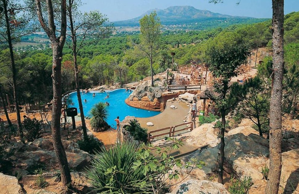 Camping Castell Montgri Mobilehome Happy Comfort 