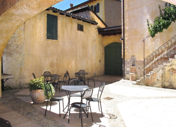 Residenz Borgo Alba Chiara Dreizimmer-Wohnung Trilo A3