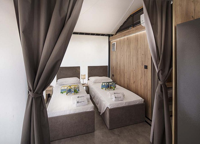 Barricata Holiday Village Boutique