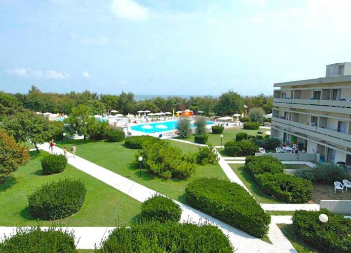 Ferienanlage Isaresidence Studio mit Pool/Meersicht 