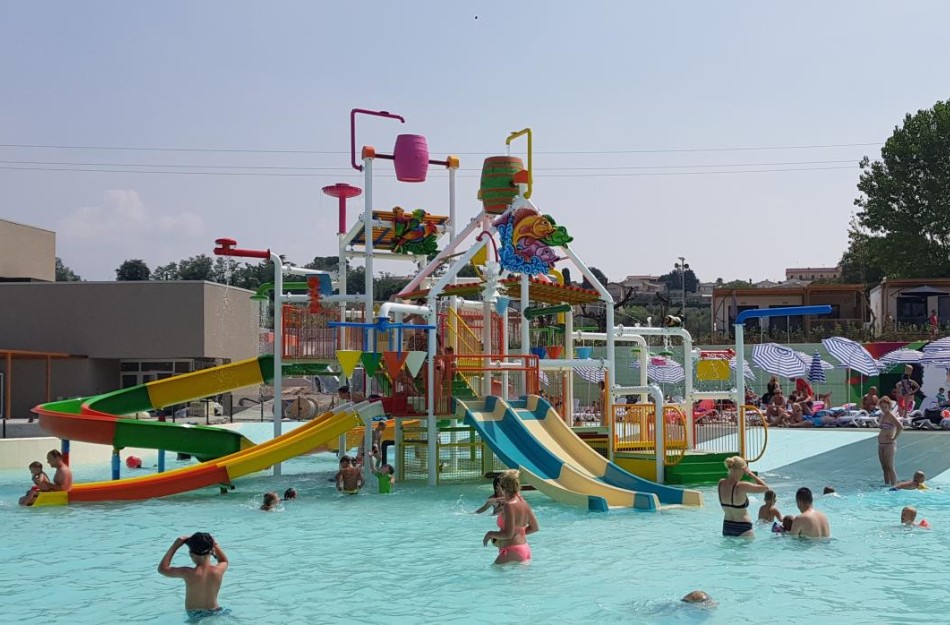 Feriendorf Cisano San Vito Dreizimmer-Bungalow Diamante