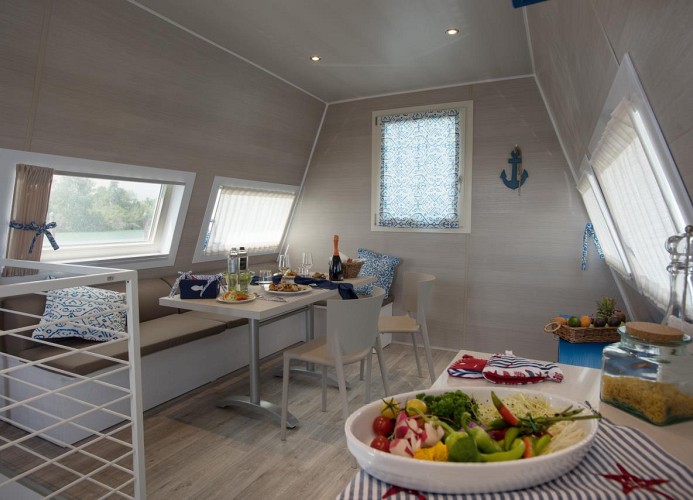 Marina Azzurra Resort Houseboat Lagoon