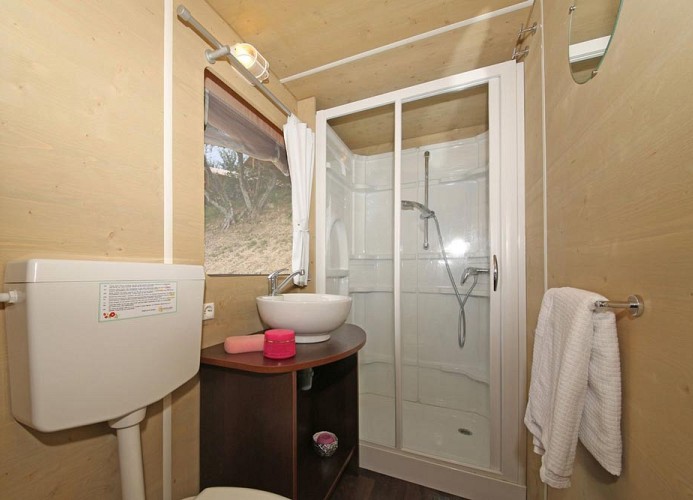 Barricata Holiday Village Lodge Tent Deluxe
