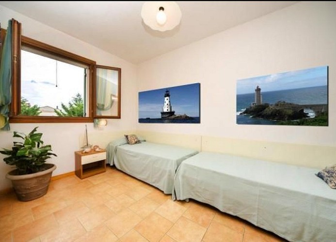 Residenz Ca' del Pino Dreizimmer-Wohnung Trilo Tipo G 