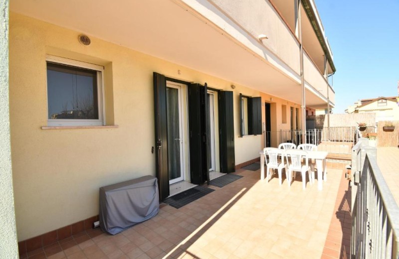 Residenz Arcobaleno Zweizimmer-Wohnung Ostrica