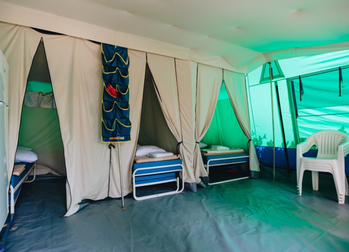 Camping Iris Park Zelt Family Tenda