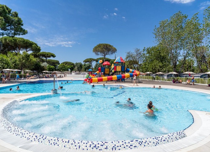 Ferienpark Marina Camping Village Lodge PET 