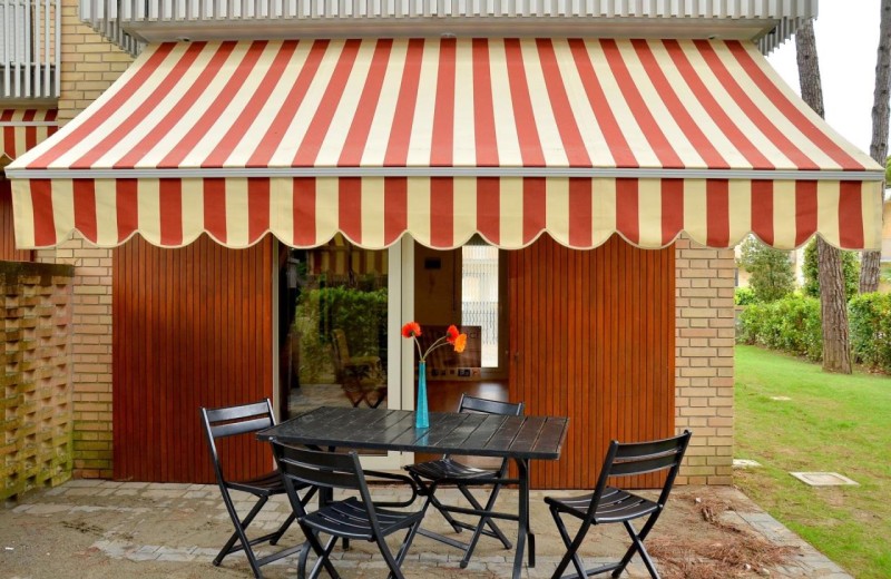 Residenz Tamerici Dreizimmer-Reihenhaus Tipo C*