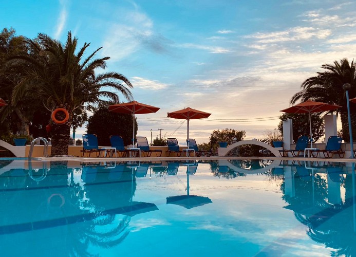 Camping Apollonia Mobilehome Happy Easy