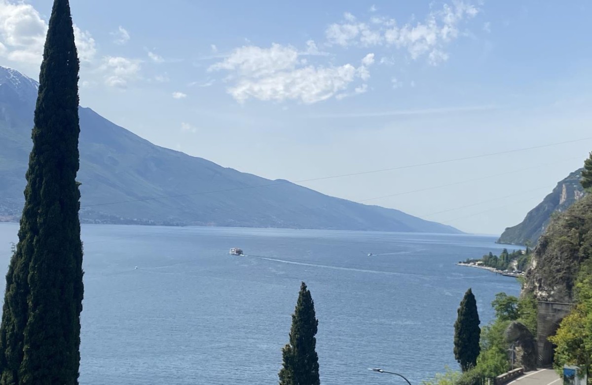 Residenz Villa Gianna Dreizimmer-Dachwohnung mit Seeblick