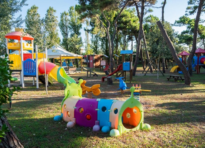 Spielplatz-im-Grünen