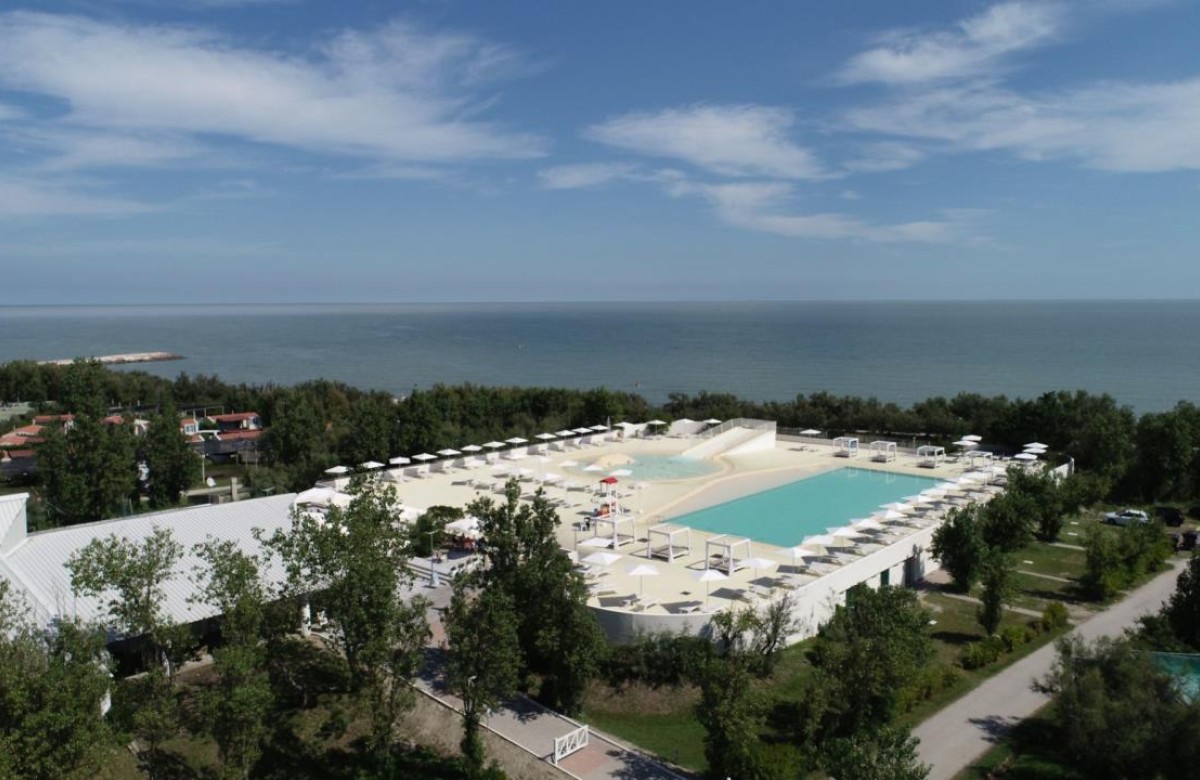 Ferienpark Rosapineta Chalet C4S 
