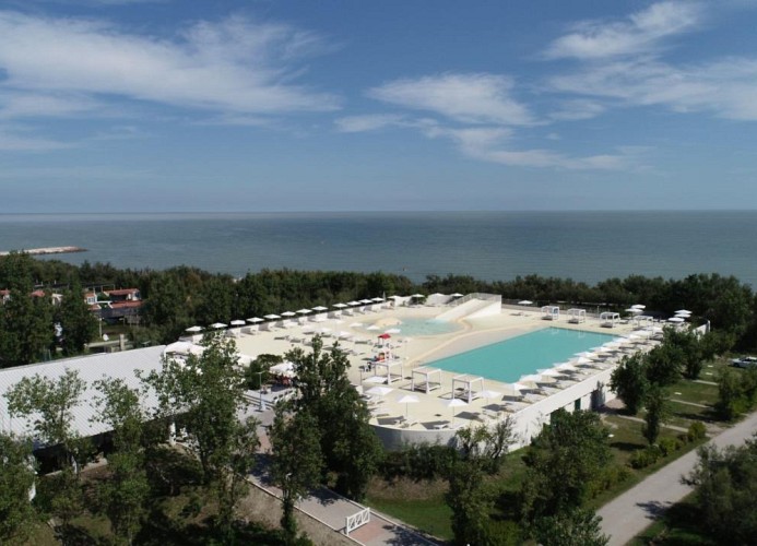 Ferienpark Rosapineta Chalet C4S 