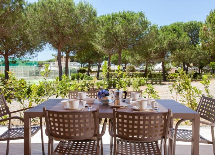 Resort Capalbio Dreizimmer-Bungalow New Comfort Trilo