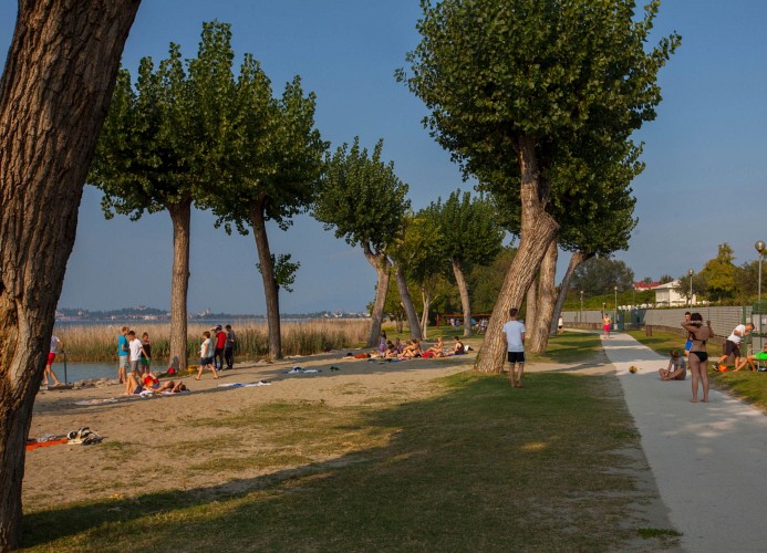 Ferienpark Garda Village Maxicaravan Deluxe 