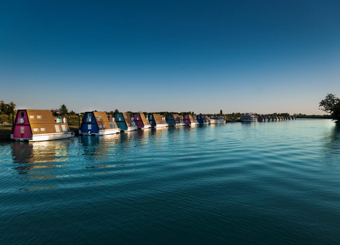 Marina Azzurra Resort Houseboat Lagoon