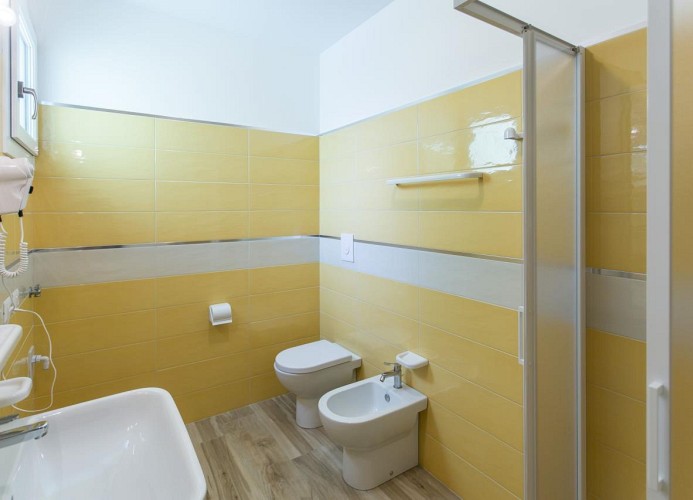 Residenz Mimose Dreizimmer-Wohnung Trilo