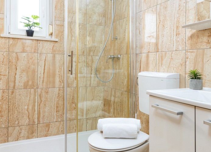 Villa Nina Apartments Zweizimmer-Wohnung mit zwei Balkonen 2+2