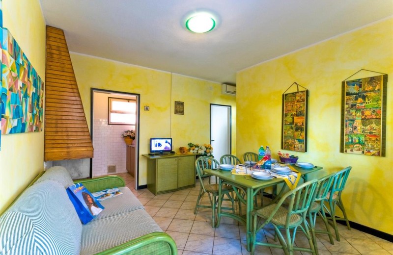 Residenz Glicini Dreizimmer-Wohnung A2 Erdgeschoss 