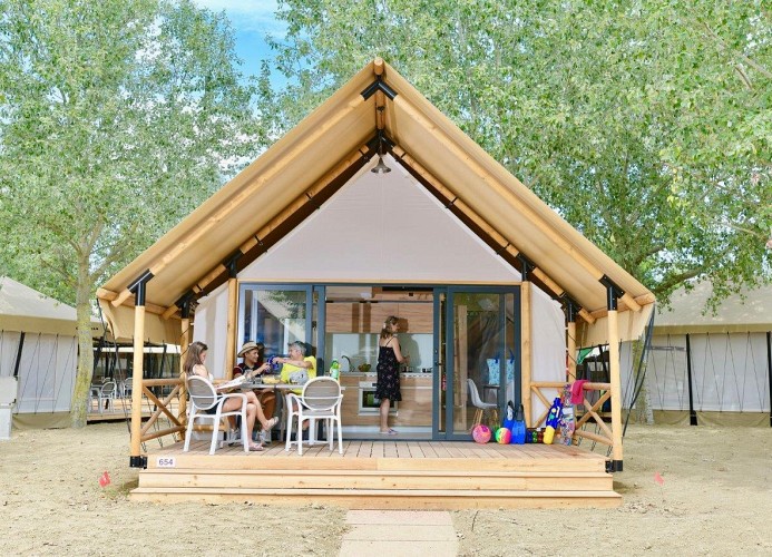 Barricata Holiday Village Safari Loft 