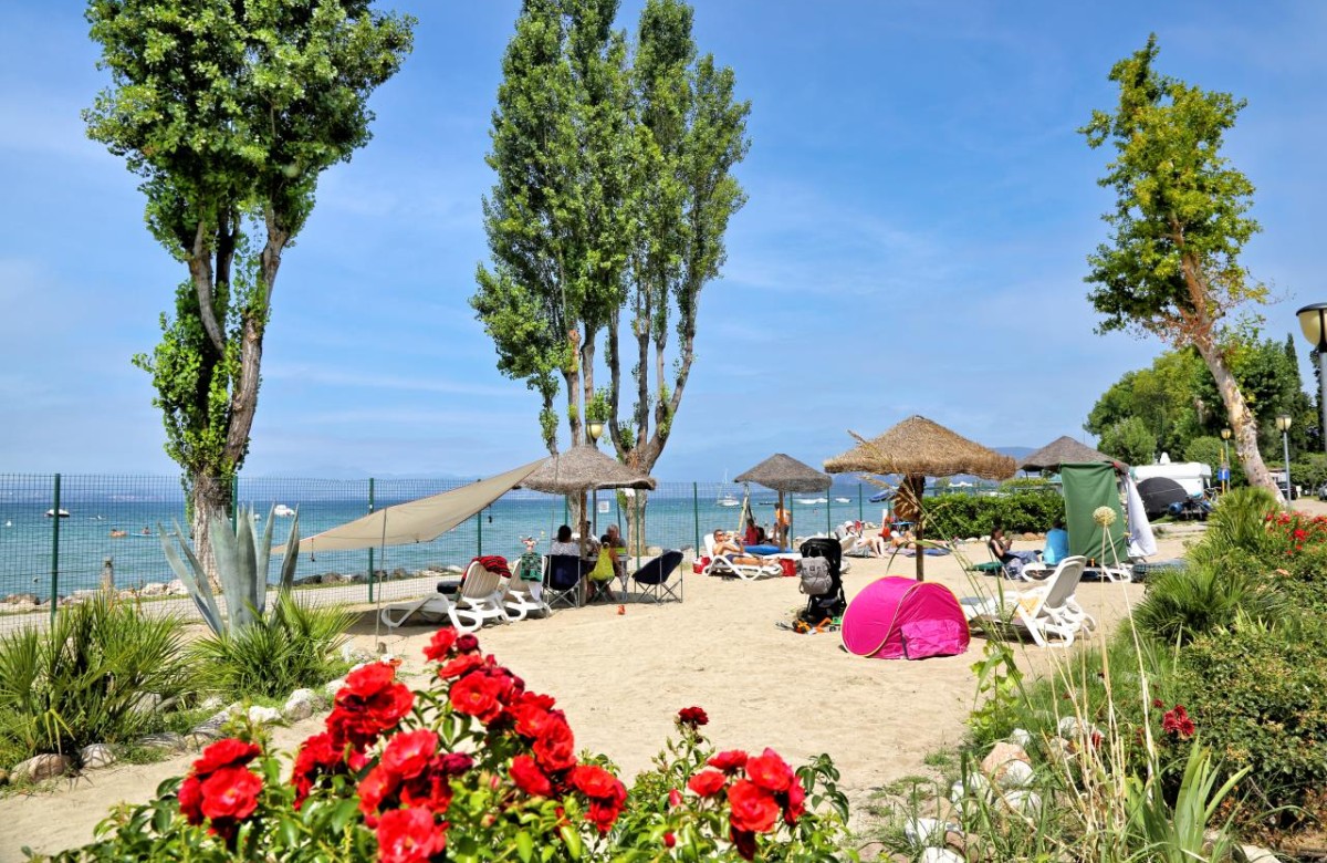 Feriendorf Cisano San Vito Dreizimmer-Bungalow Zaffiro