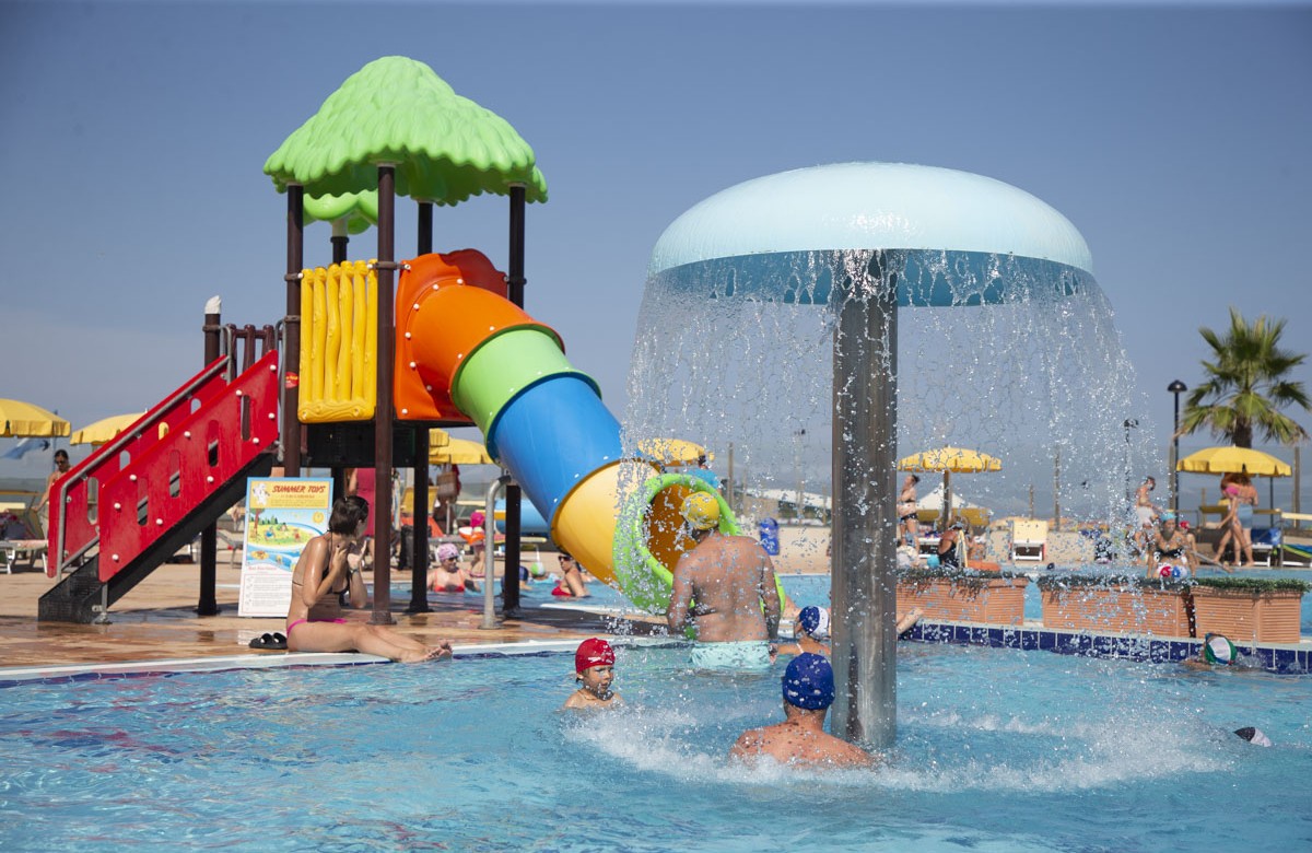 Ferienpark Rosapineta Sud Mobilehome C4 