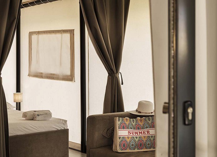 Barricata Holiday Village Boutique