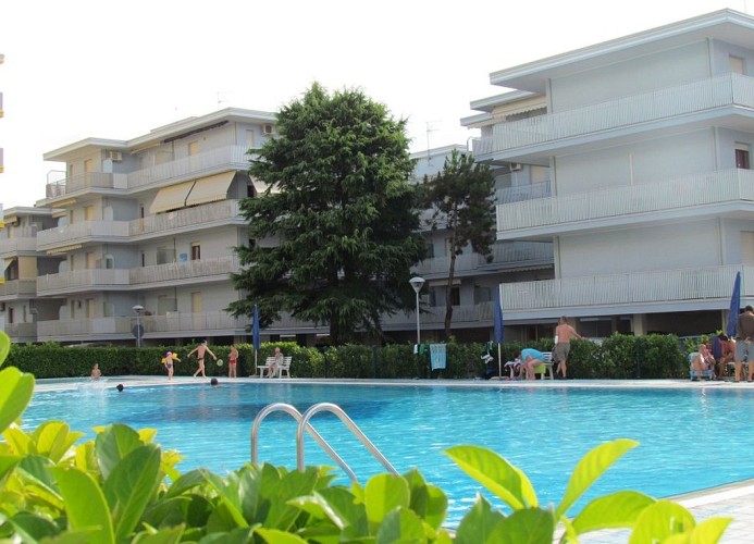 Residenz Valbella Dreizimmer-Wohnung Tipo C Klimaanlage
