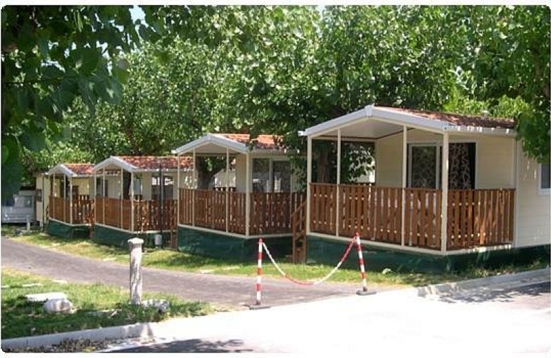 Camping L'Oasi di Lulu Mobilehome 4+1 für 5 Personen