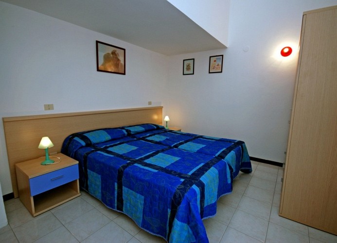 Holiday Village Lignano Fünfzimmer-Reihenhaus Typ E-9