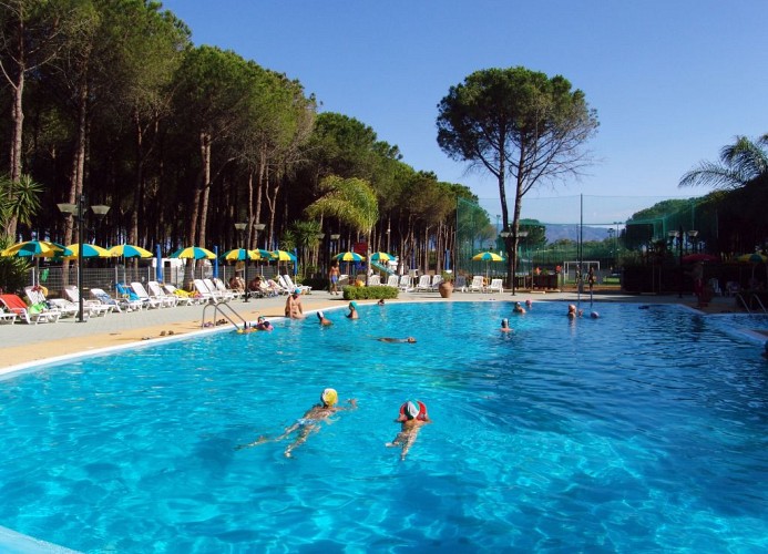 Villaggio Camping Thurium Mobilehome Happy Easy