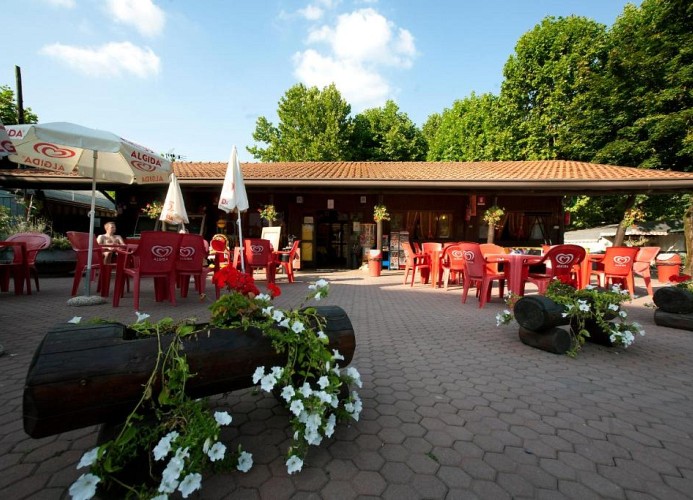 Camping Smeraldo Dormeletto Mobilehome Luxury mit Seeblick