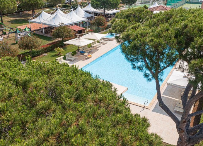 Resort Capalbio Dreizimmer-Bungalow Comfort Trilo