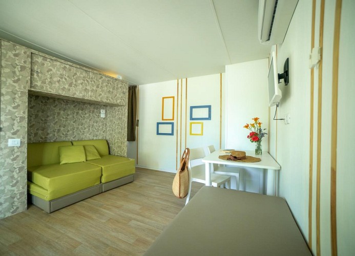 Camping Lido Verbano Maxicaravan Wake