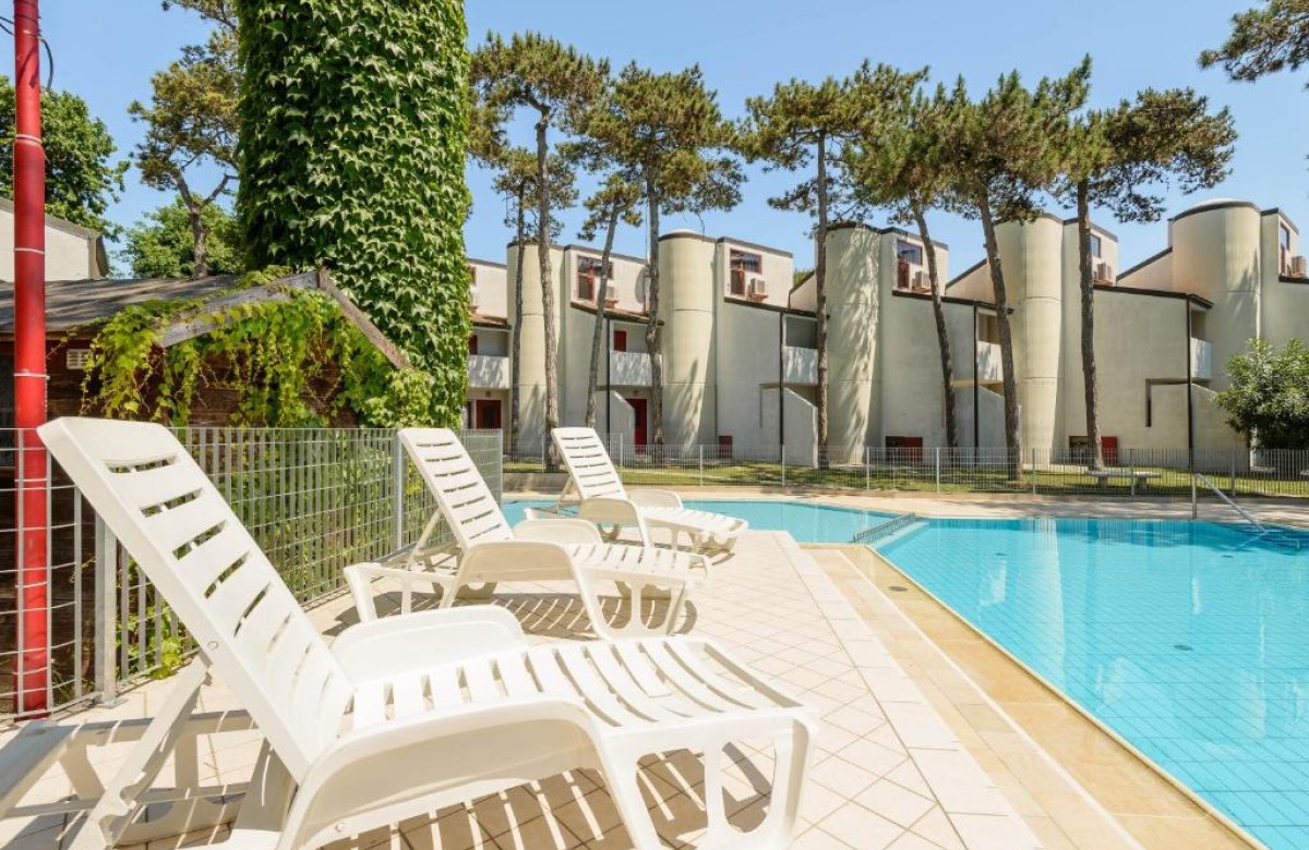 Holiday Village Lignano Fünfzimmer-Reihenhaus Typ E-9